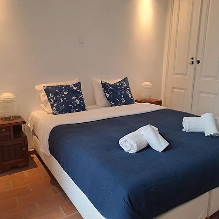 Olhaomirante Guesthouse Δωμάτιο φωτογραφία